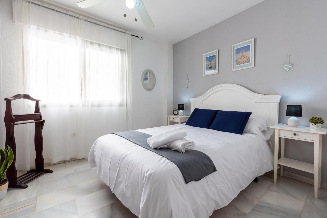Apartamento La Pampa Malaga Exterior photo